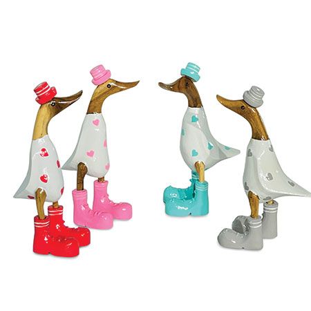 Bamboo Wood Duck with Boots - Hearts - 25cm